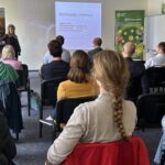 Aufnahme vom RE²combine-Workshop zu Innovationspotenzialen der Holz- und Papierwirtschaft am 08.07.2025: Vortrag Erna Nawrath, Technikum Laubholz GmbH